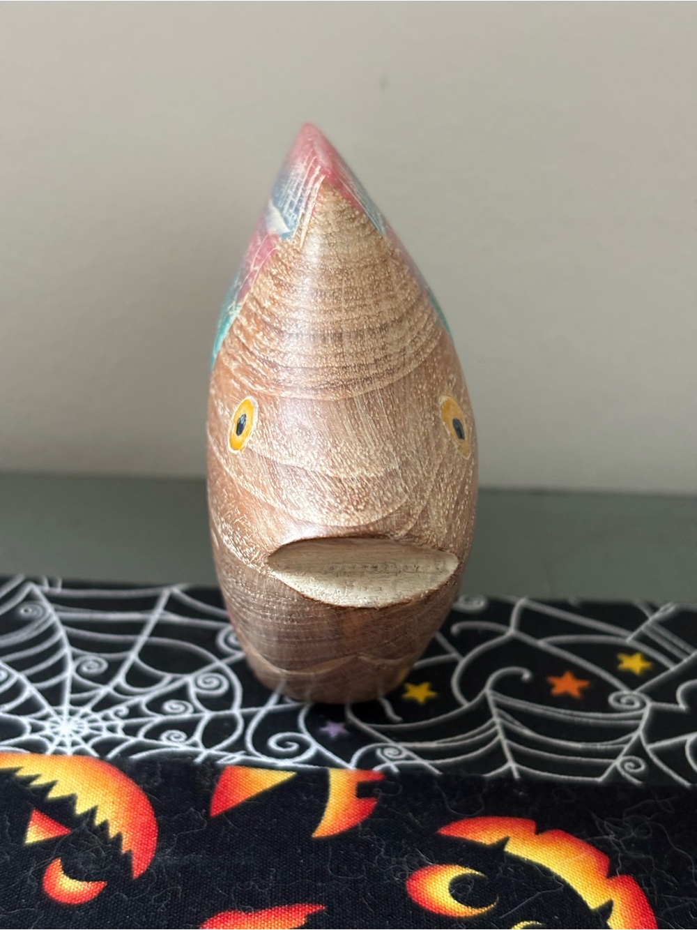 Handcrafted Decorative Fish Figurine - Multicolor 6 x 3.5 - Picture 2 of 4